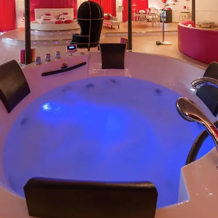 Lush In With Sauna * Ensival