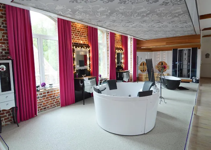 Cozy With Pool & Nature Апартаменты *